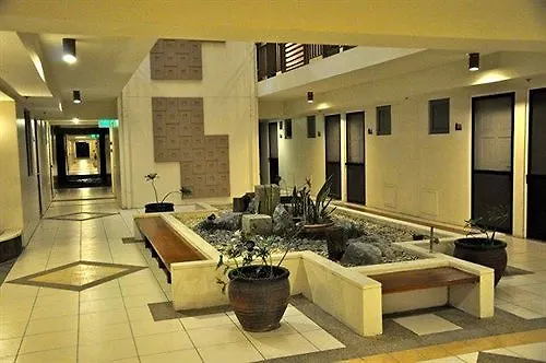 Edge @ Tivoli Garden Residences Hotel Manila